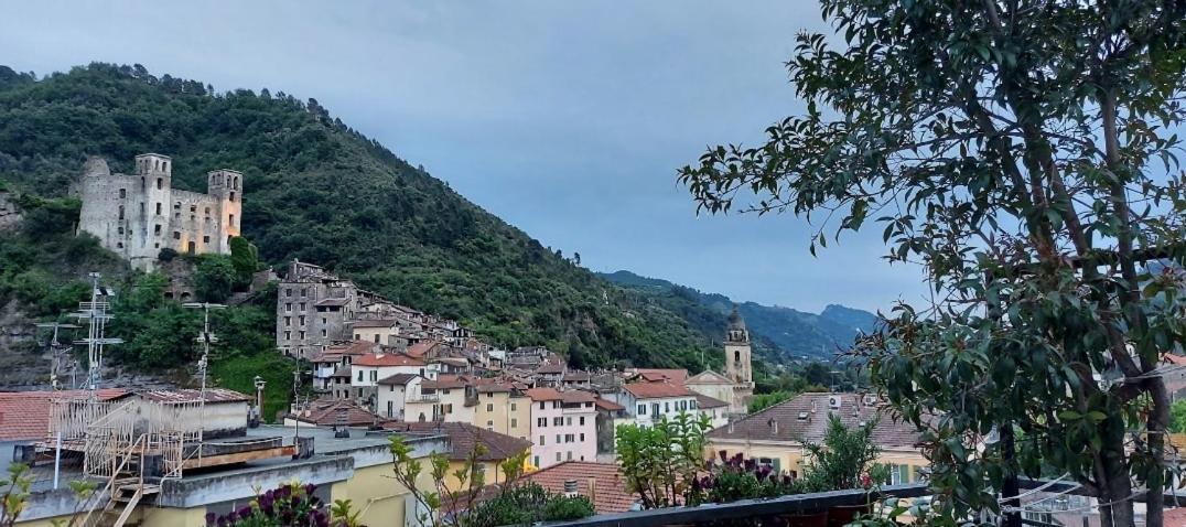 B&B Dei Doria Dolceacqua Buitenkant foto