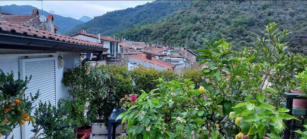 B&B Dei Doria Dolceacqua Buitenkant foto